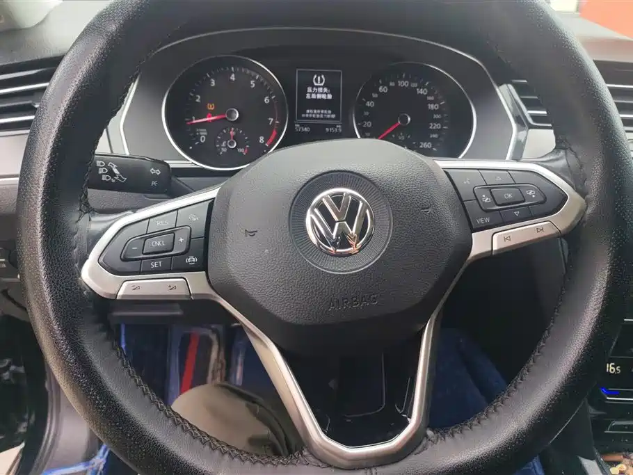 Volkswagen Magotan 2020 330TSI DSG Leading фото 15