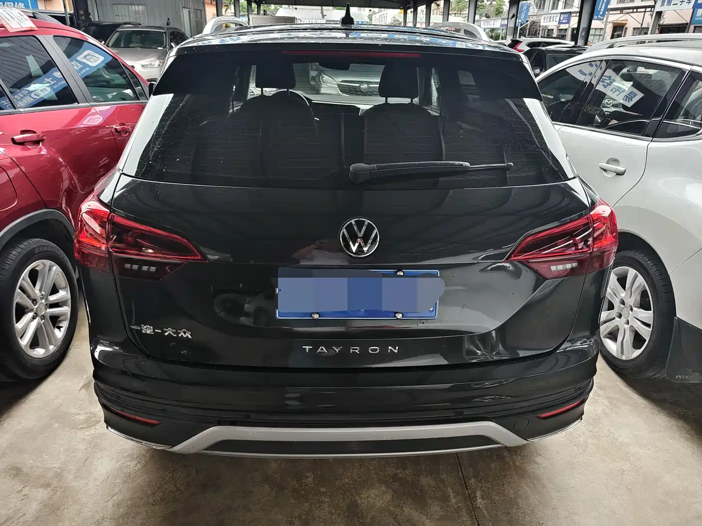 Volkswagen Tayron 2022 330TSI 2WD Luxury Smart Connect Edition фото 11
