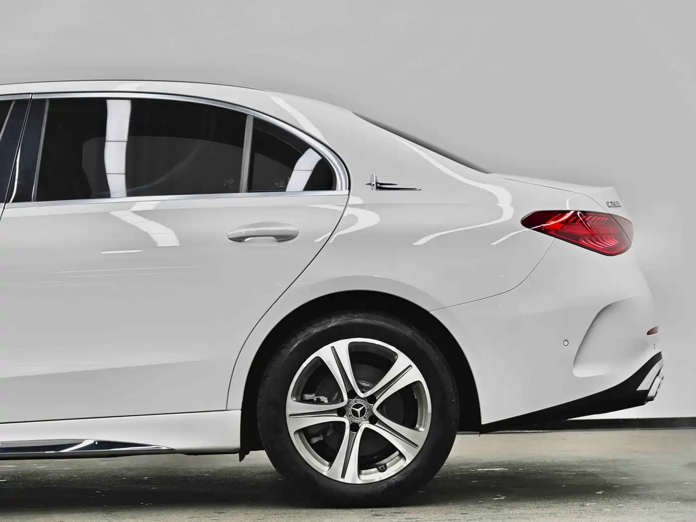 Mercedes-Benz C-Class 2022 C 200 L Sport Version фото 17