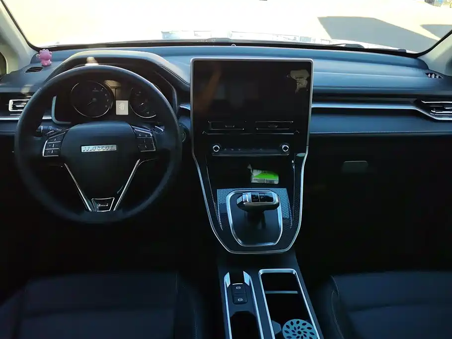 Haval M6 2021 PLUS 1.5T DCT Premium Smart Connect фото 12