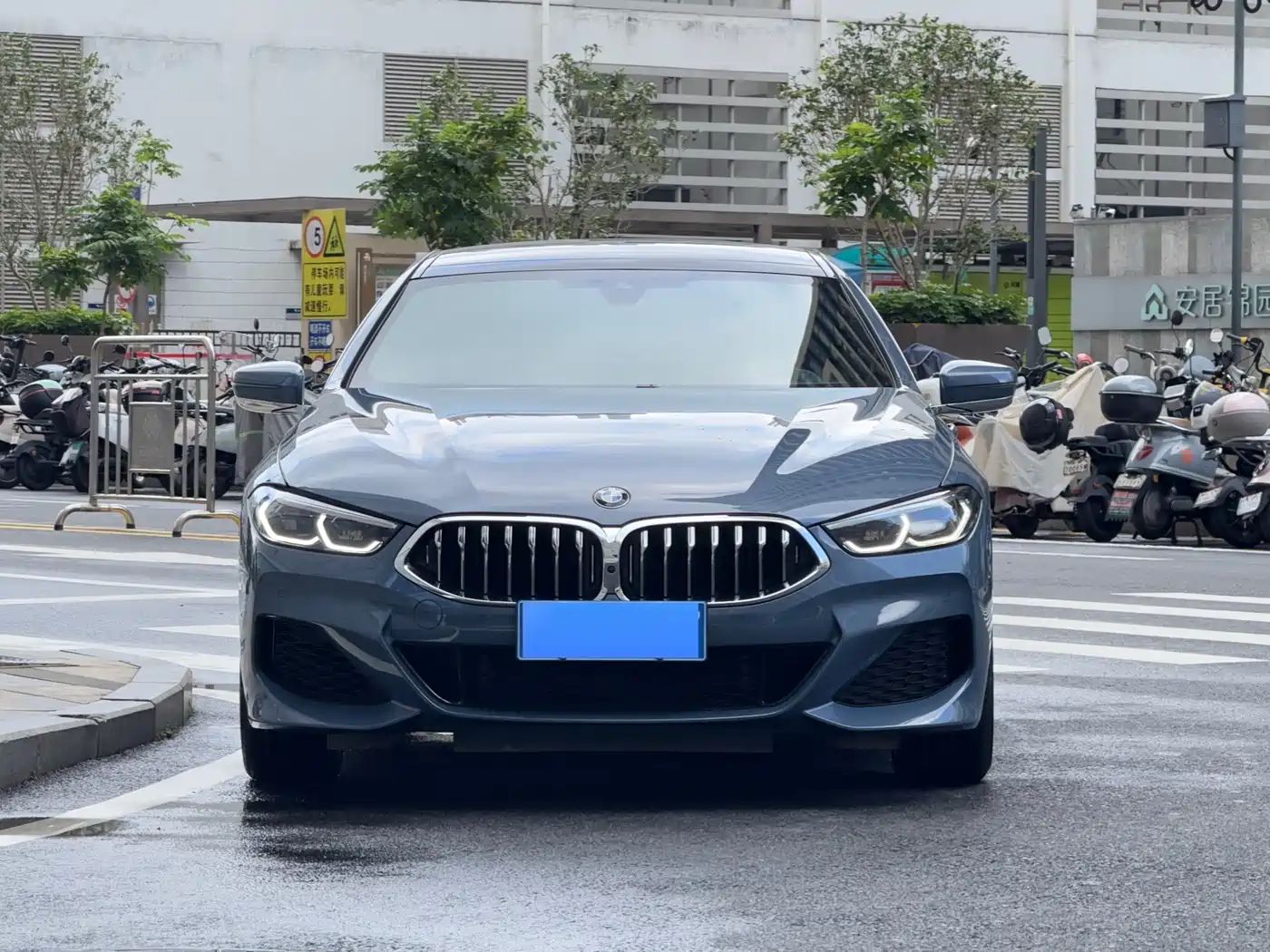BMW 8 Series 2019 840i xDrive Gran Coupe M Sport фото 2