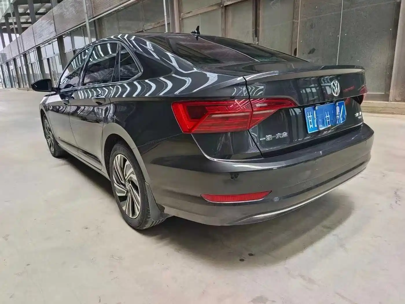 Volkswagen Sagitar 2022 280TSI DSG Surpassing Edition фото 4