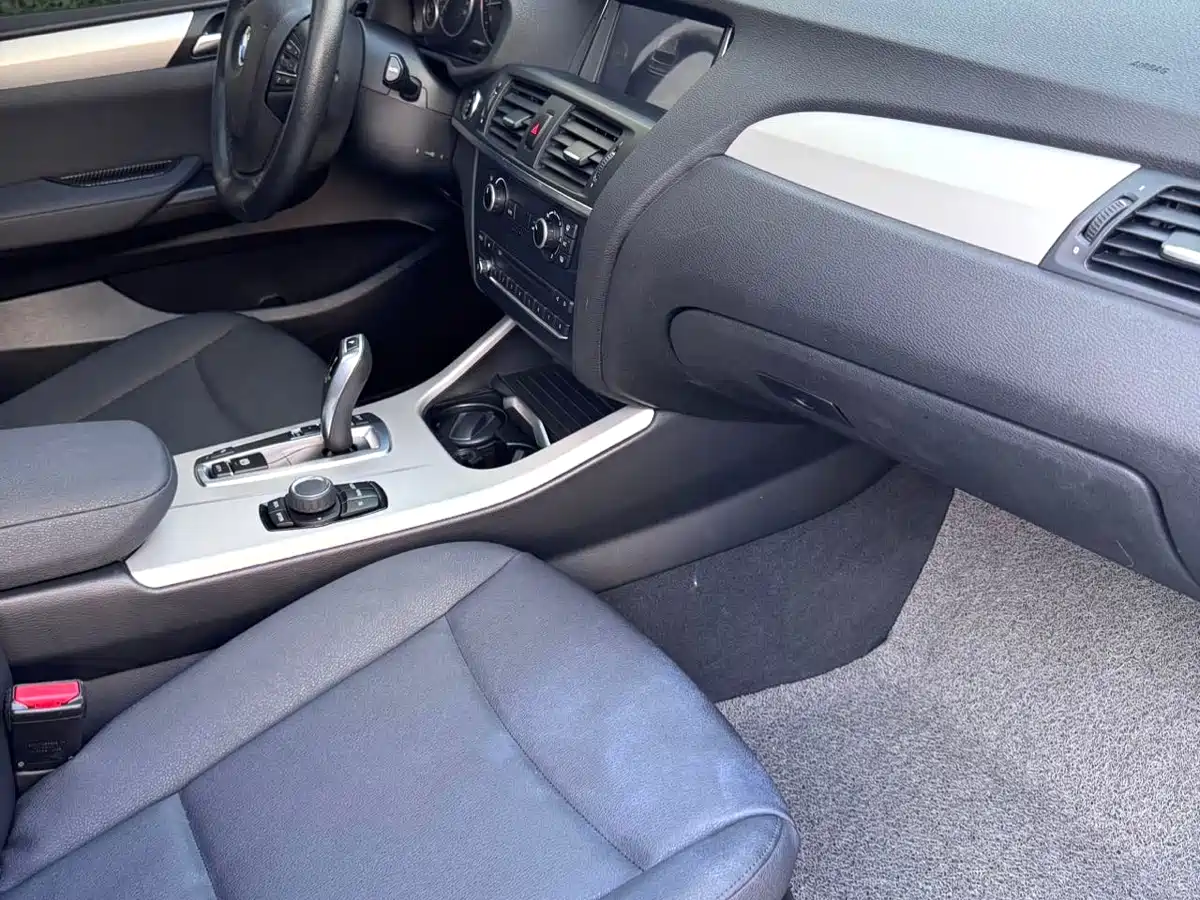BMW X3 (Import) 2016 sDrive20i фото 4