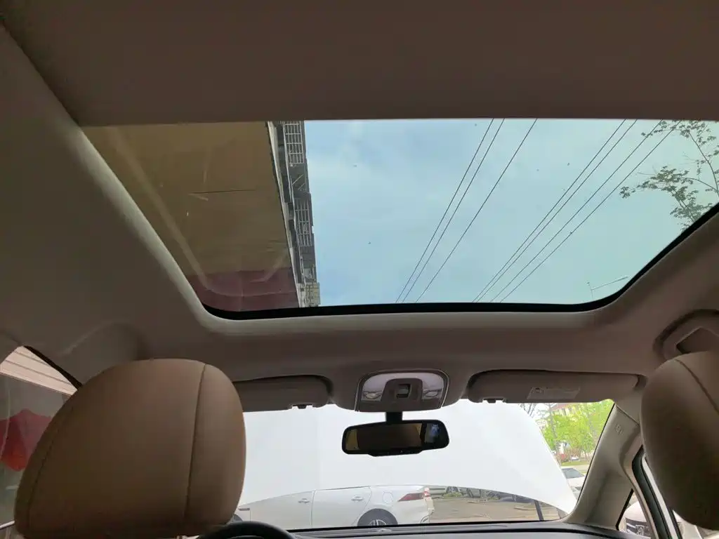 BYD Song MAX 2018 1.5T Automatic Smart Connected Premium 6-Seater фото 18