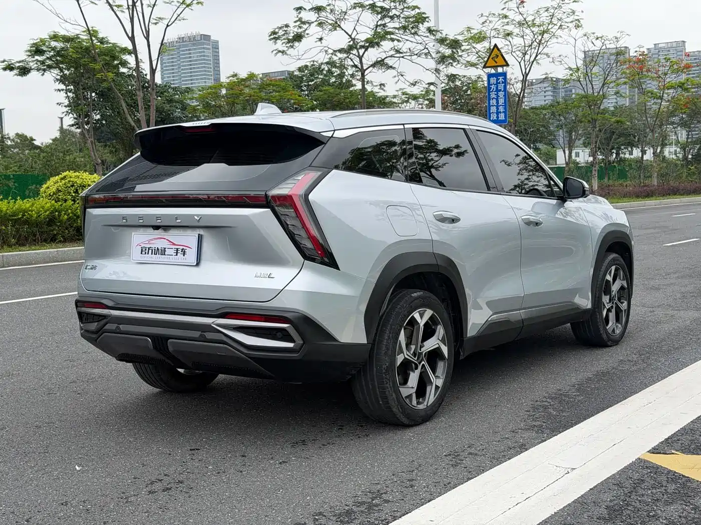 Geely Boyue L 2022 2023 2.0TD DCT Premium Model