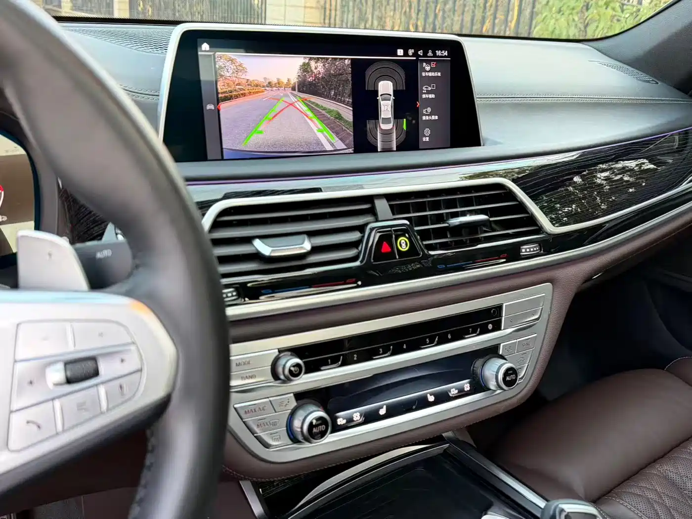 BMW 7 Series 2019 740Li Leading M Sport Package фото 9