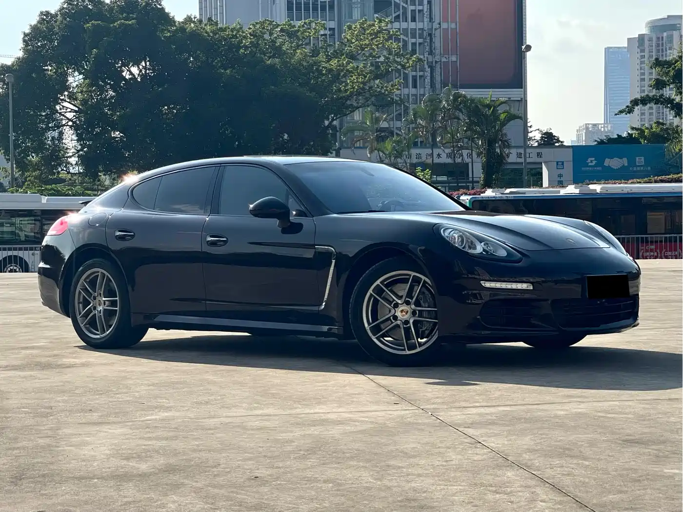 Porsche Panamera 2014 Panamera 3.0T фото 3