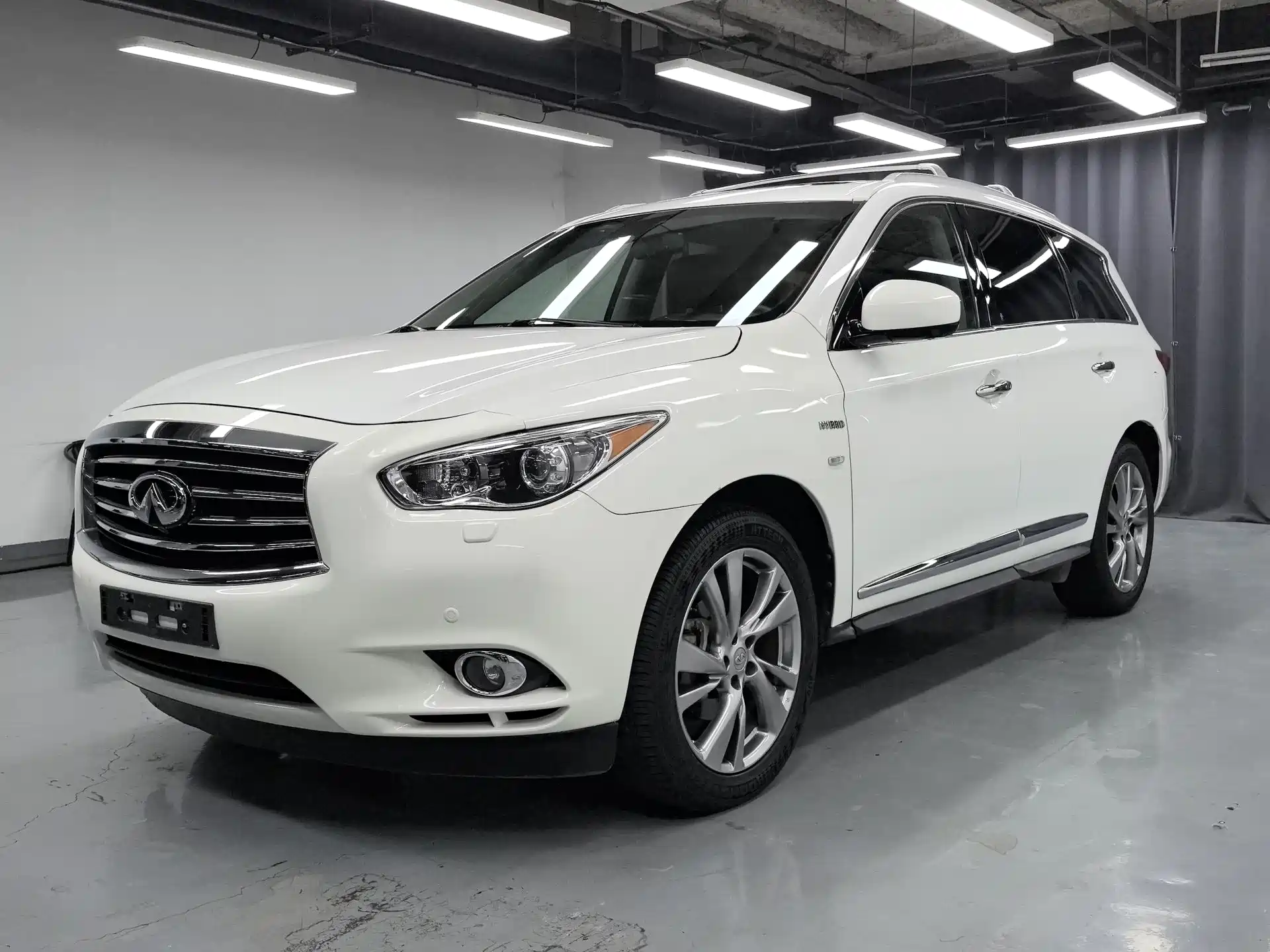 صورة 1 - Infiniti QX60 (Import)