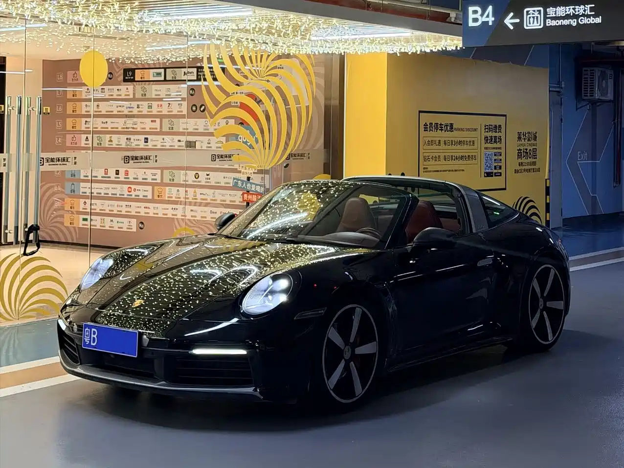 Porsche 911 2022 Targa 4 3.0T