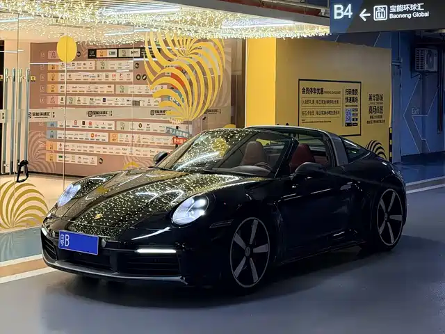Porsche 911 2022 Targa 4 3.0T