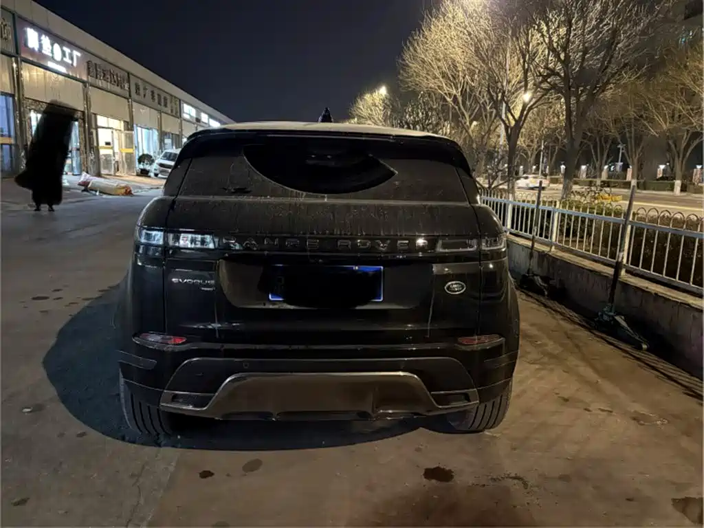 Land Rover Range Rover Evoque 2023 Range Rover Evoque L 249PS Luxury Edition фото 11