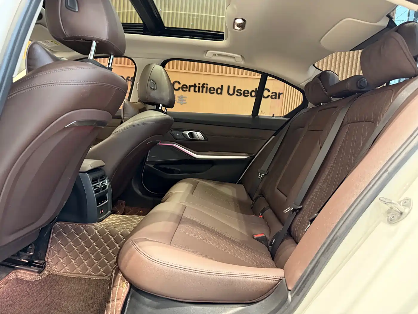 BMW 3 Series 2023 325Li M Sport Black Night Package фото 17