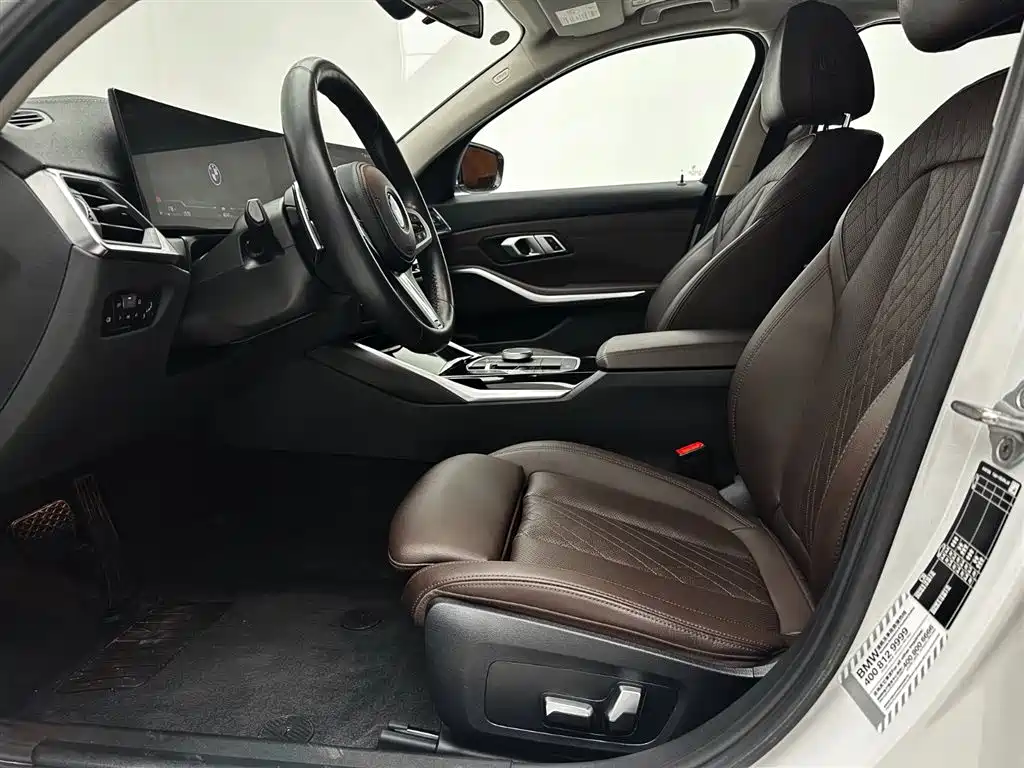 BMW 3 Series 2023 320Li M Sport Package фото 19
