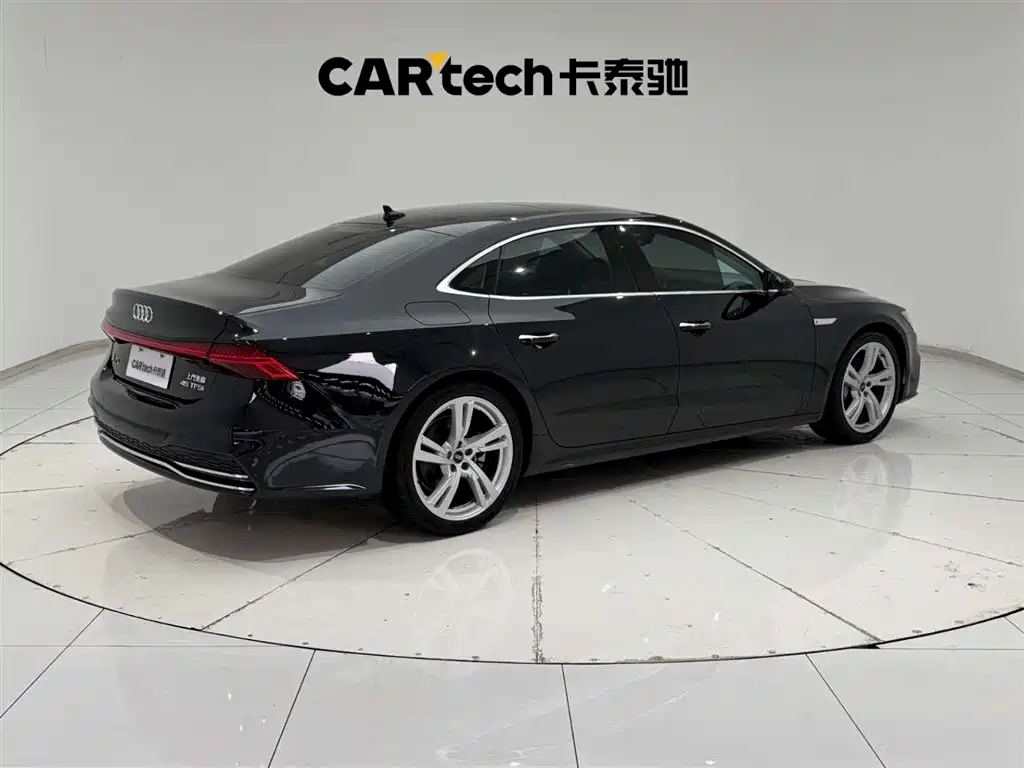 Audi A7L 2022 45 TFSI S-line Future Dream Edition фото 11