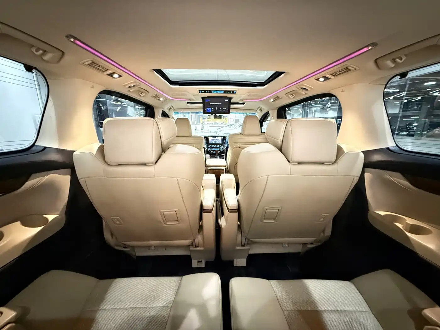 Toyota Alphard 2015 3.5L Premium Edition фото 13