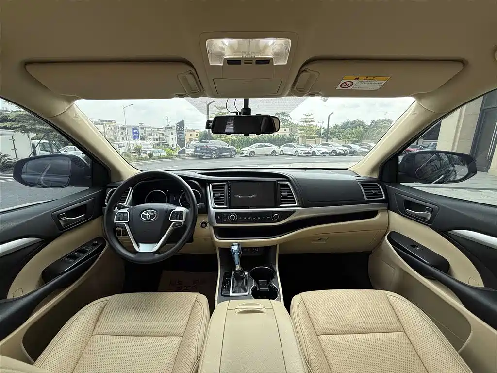 Toyota Highlander 2018 2.0T 2WD Elite 7-seater (China V) фото 6