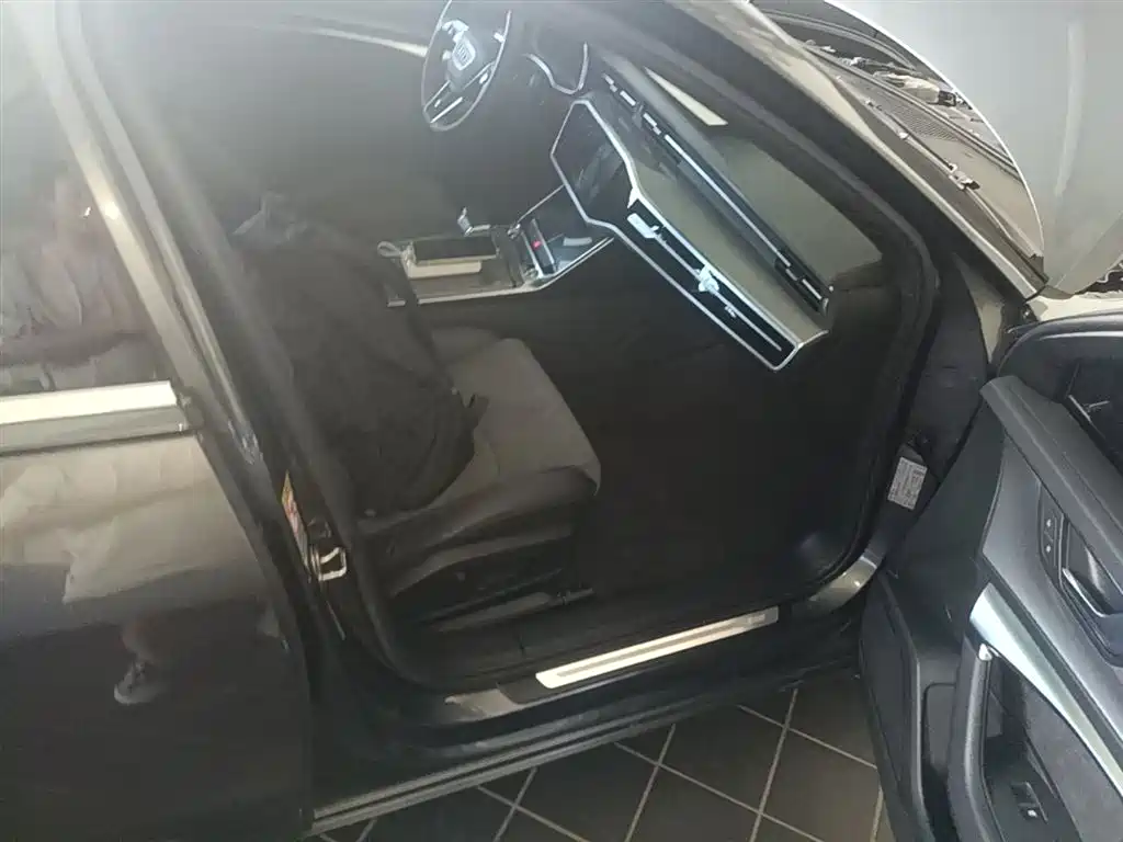 Audi A6L 2019 45 TFSI Premium Dynamic фото 11