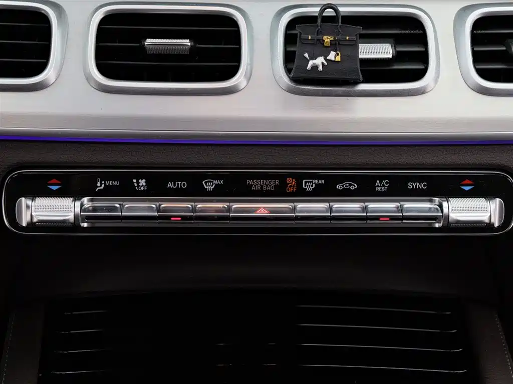 Mercedes-Benz GLE 2021 GLE 450 4MATIC Dynamic фото 17