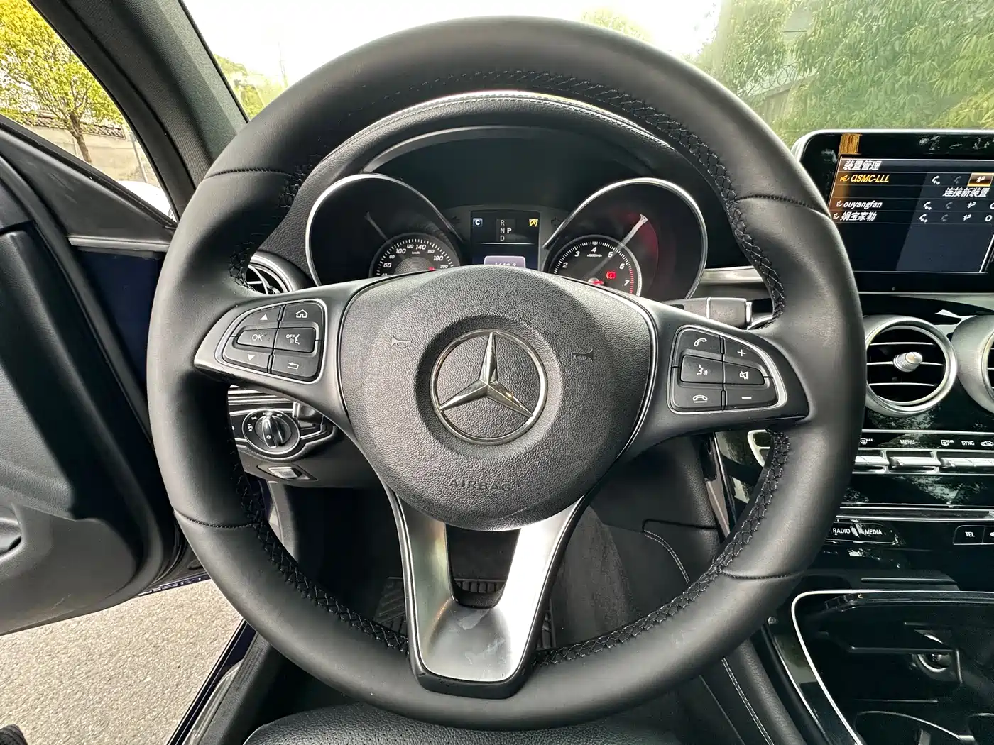 Mercedes-Benz GLC 2018 Facelift GLC 200 4MATIC фото 9