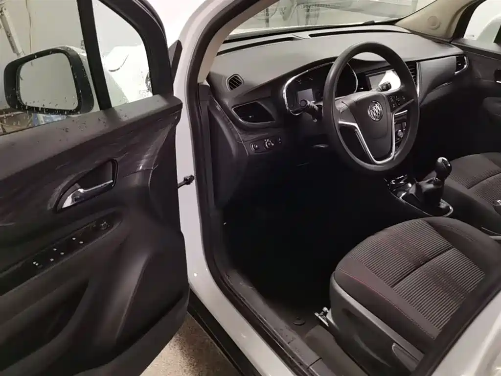 Buick Encore 2016 18T Manual 2WD Urban Progressive фото 16