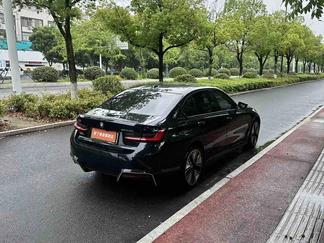 BMW i3 2025 eDrive 40 L Shadow Night Sport Package фото 12