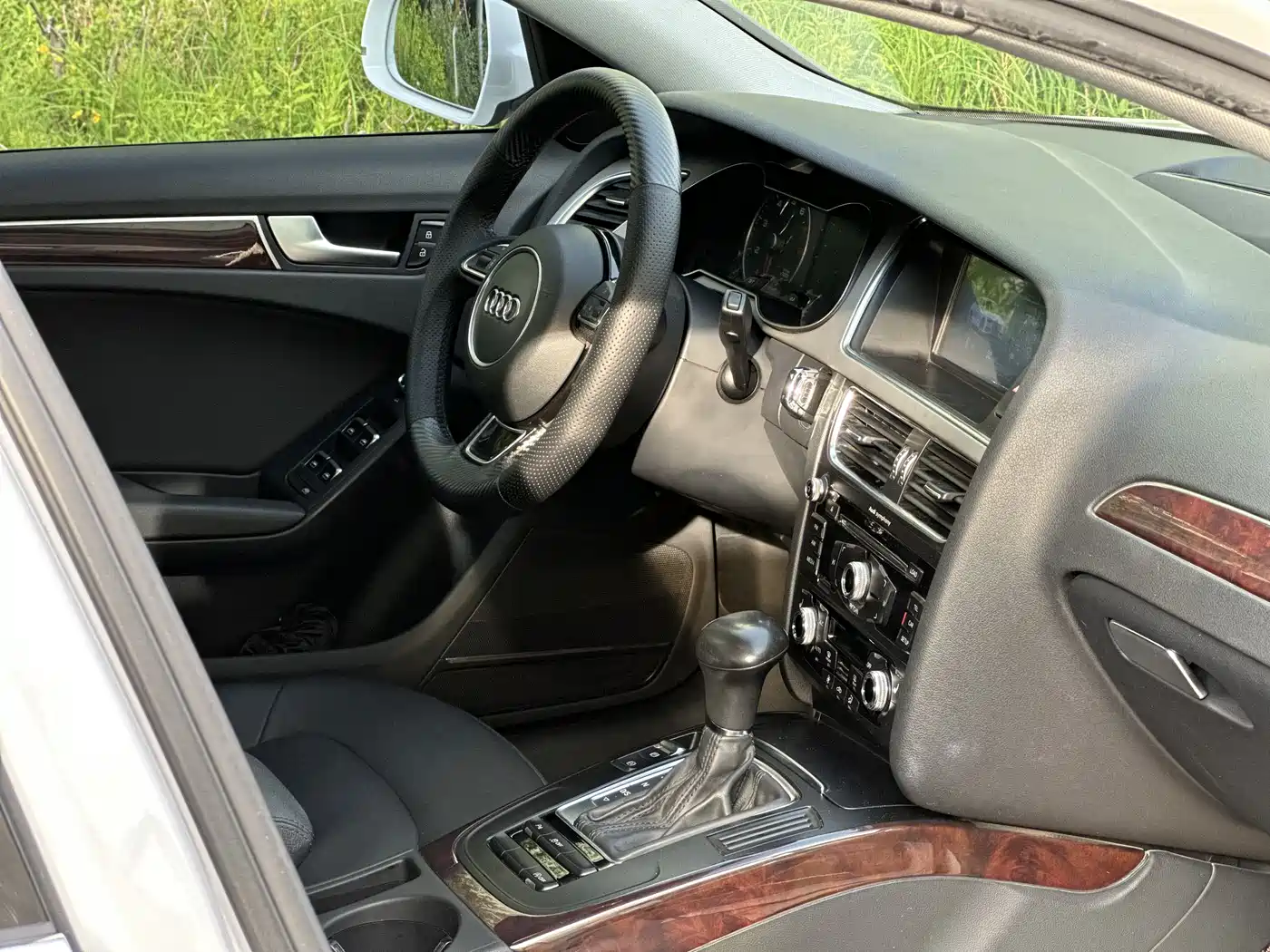 Audi A4L 2015 35 TFSI Auto Comfort фото 11