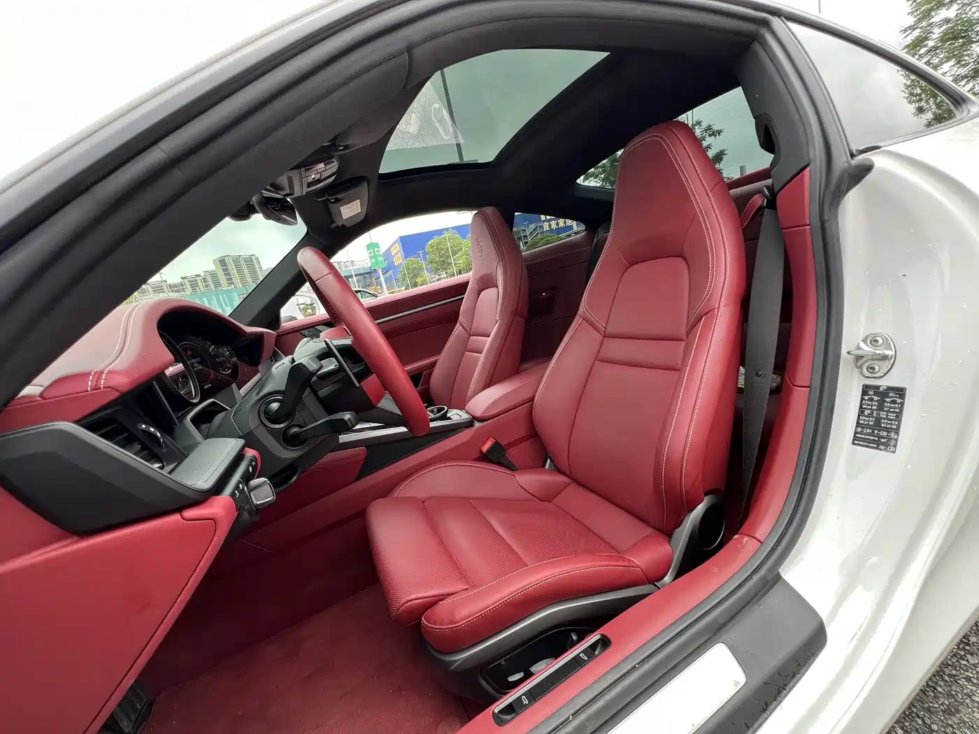 Porsche 911 2023 Carrera 4 3.0T фото 14