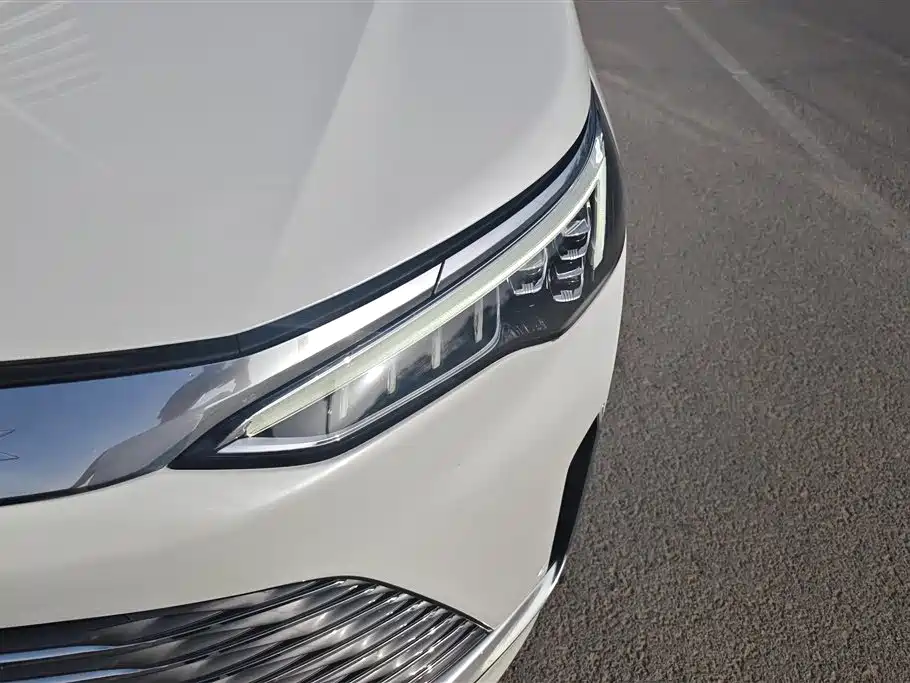 Buick Century 2023 2.0T 7-seater Premium фото 5