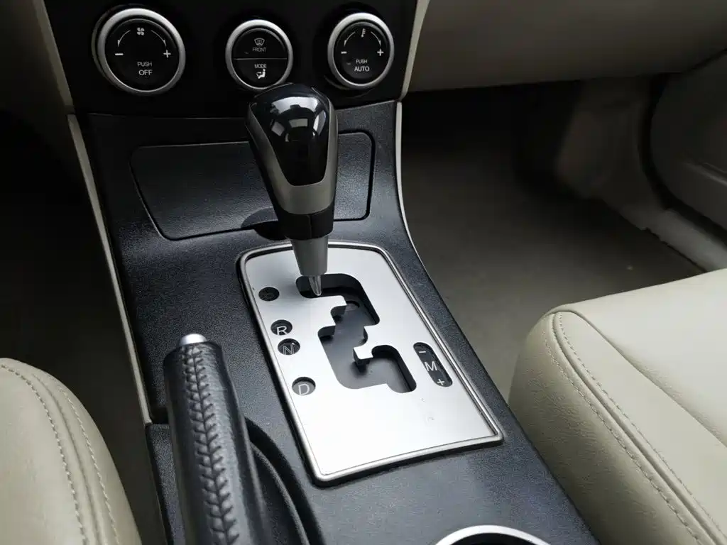 Besturn B70 2010 2010 2.0L Automatic Comfort