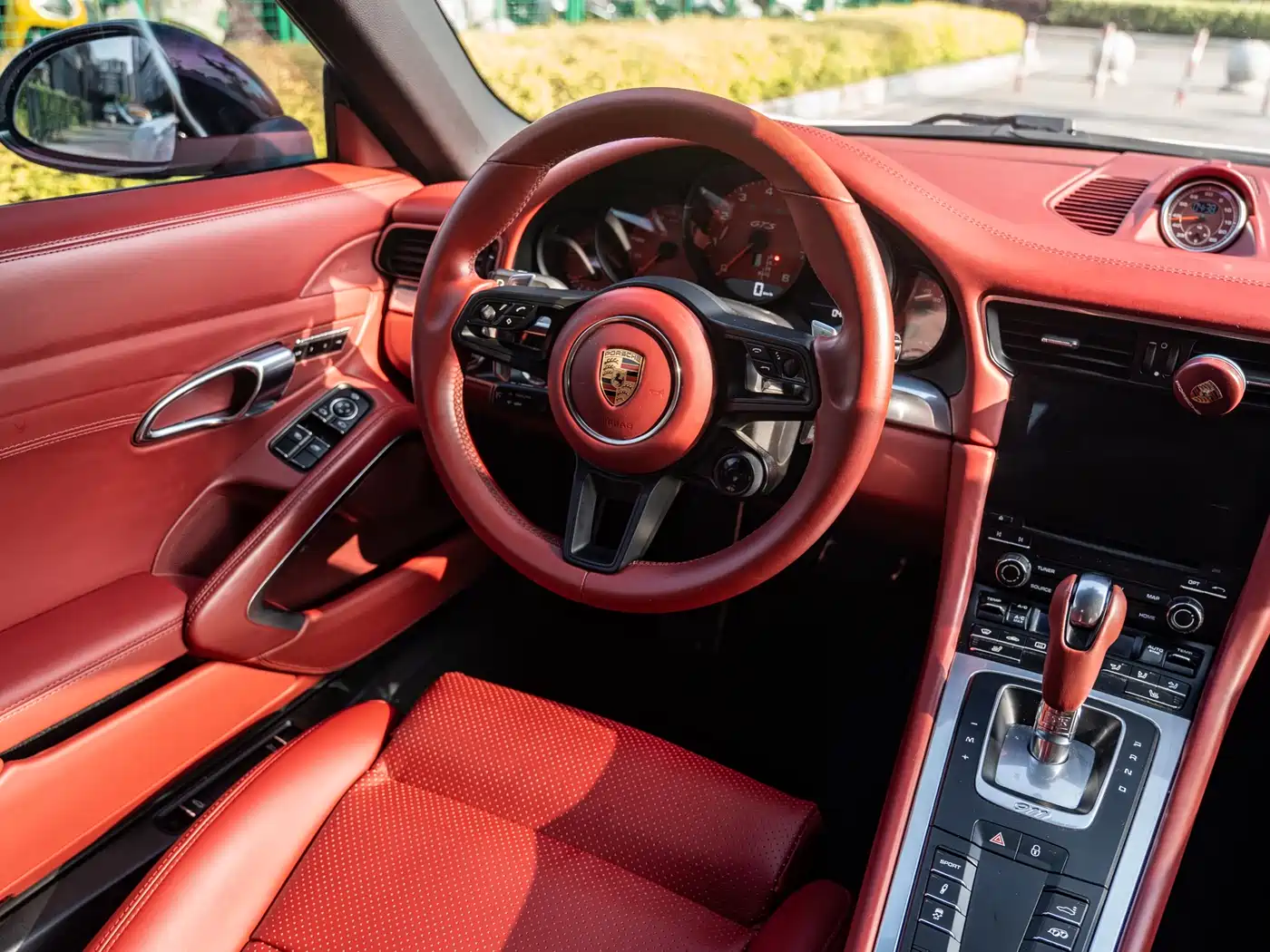 Porsche 911 2016 Carrera 3.0T фото 9