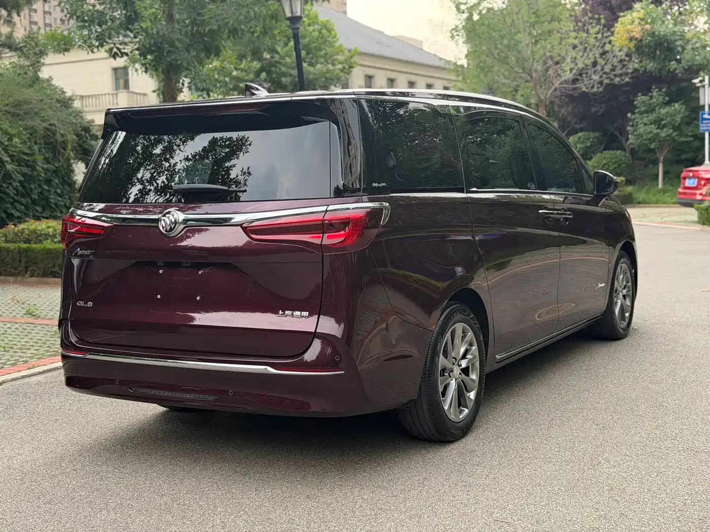 BUICK GL8