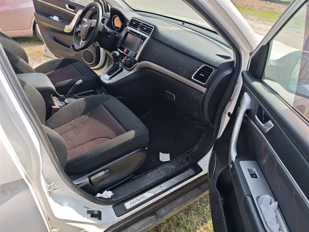Haval M6 2017 1.5T Automatic 2WD Urban фото 19