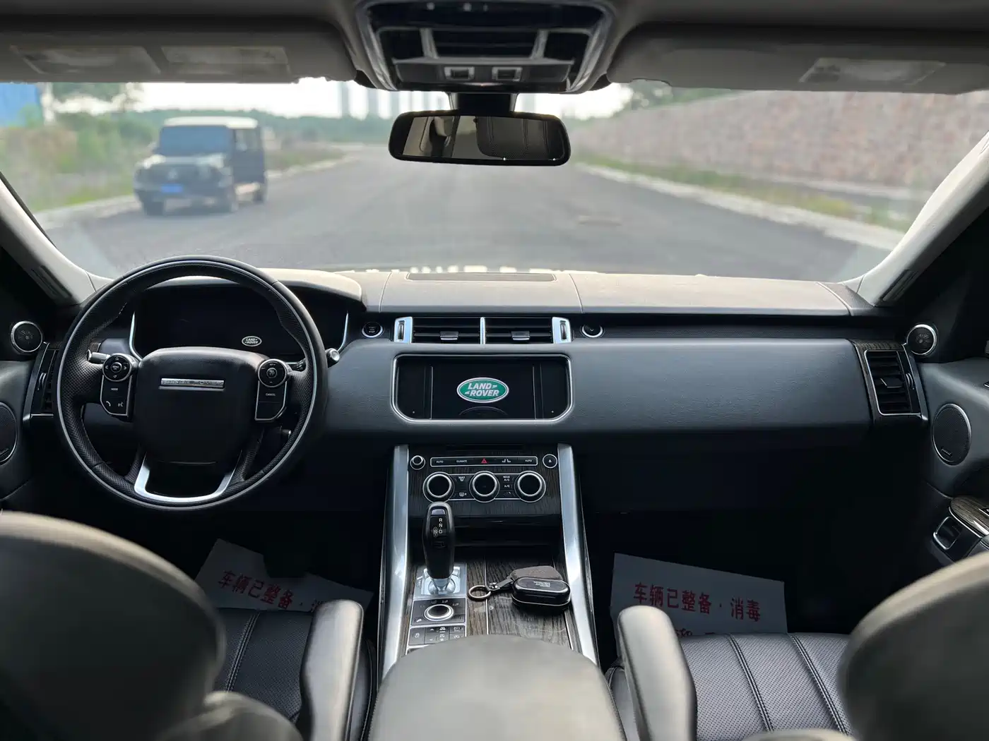 Land Rover Range Rover Sport фото 5