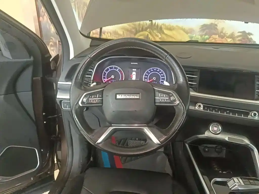Photo 11 - Haval H6