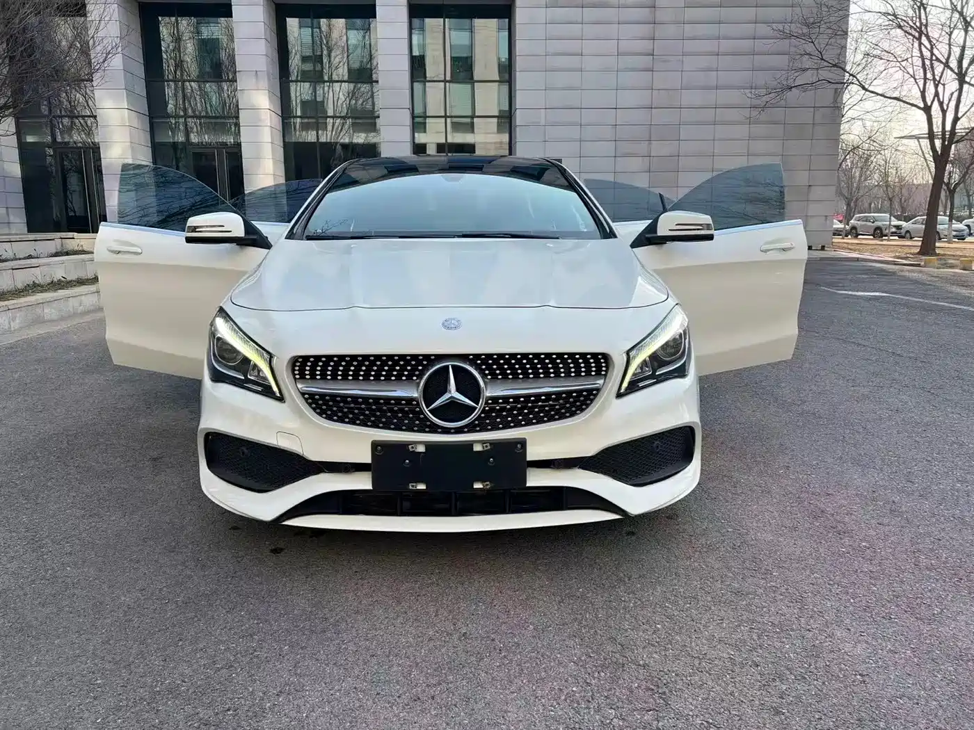 Mercedes-Benz CLA (Import) 2018 CLA 200 Fashion Edition