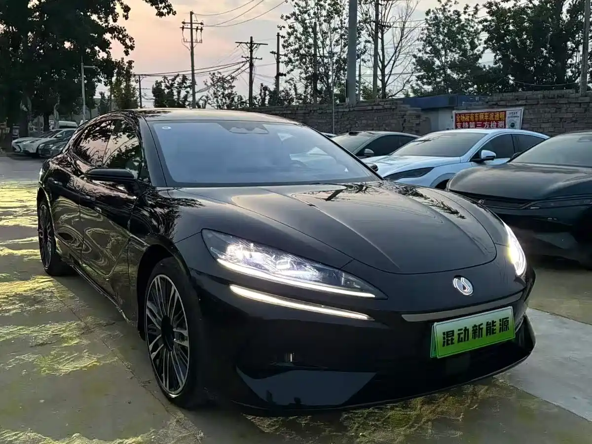 Denza Z9GT 2024 1100 AWD Ultra Edition