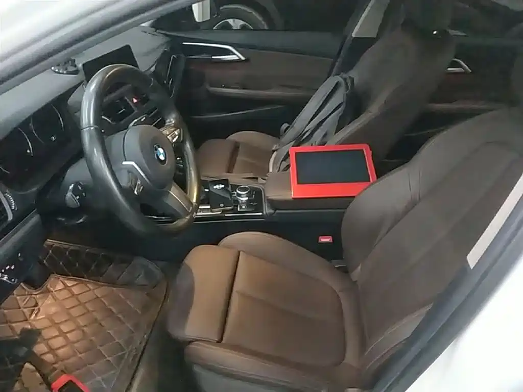BMW 1 Series 2019 118i M Sport Package фото 15