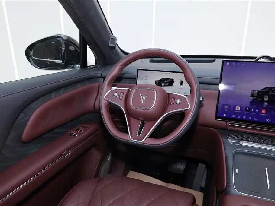 Voyah Auto VOYAH Taisan 2026 Model Base фото 16