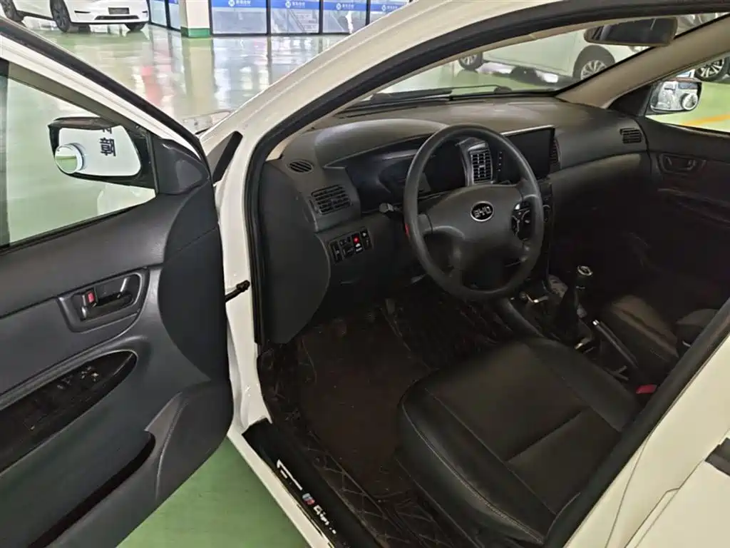 BYD F3 2020 1.5L Manual Classic фото 16