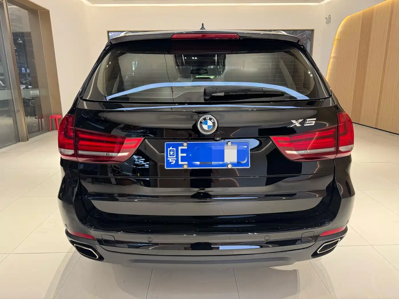 BMW X5 (Import) 2018 xDrive35i Elegant Model фото 5