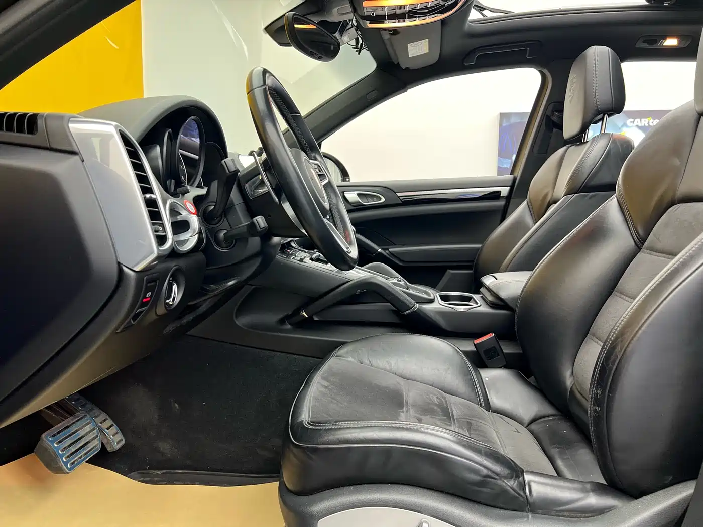 Porsche Cayenne 2016 Cayenne Platinum Edition 3.0T фото 8