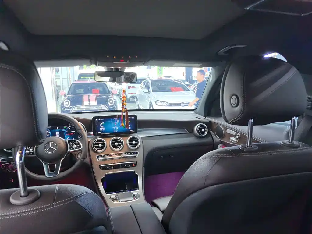 Mercedes-Benz GLC 2022 Facelift II GLC 260 L 4MATIC Luxury фото 18