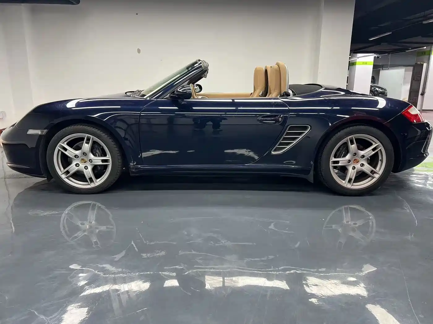 Porsche Boxster 2006 Boxster 2.7L фото 8