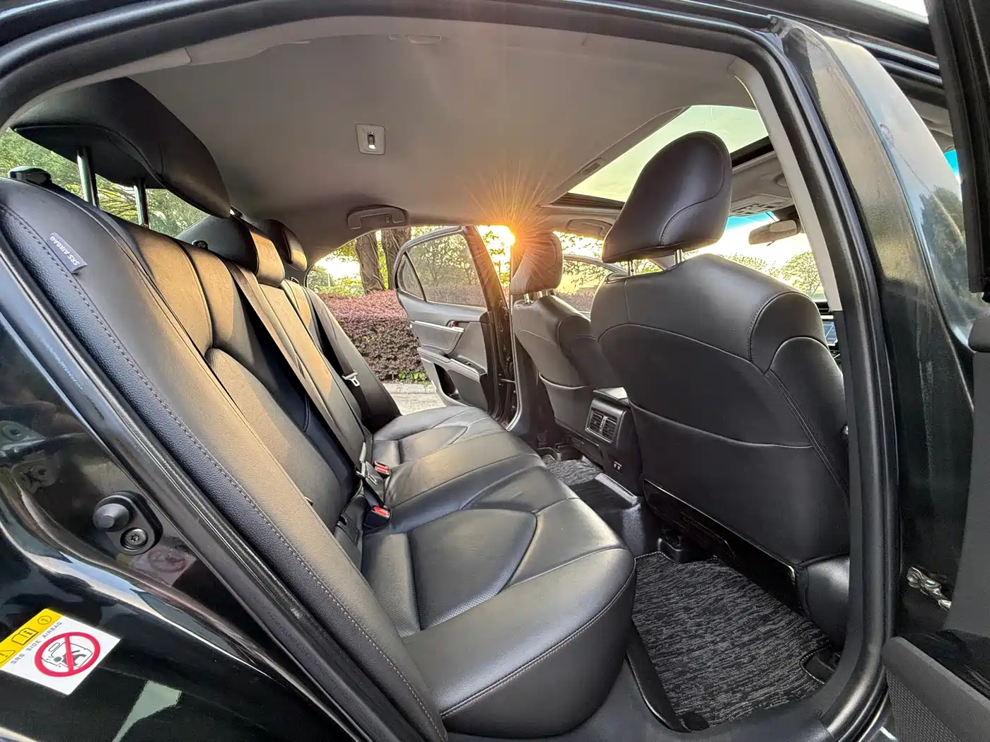 Toyota Camry 2018 2.0G Luxury Edition фото 10