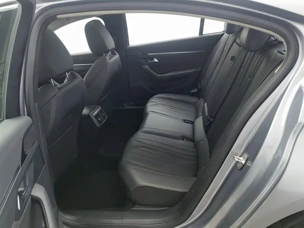 Peugeot 508 2022 508L 400THP PureTech Driving Control Edition фото 15