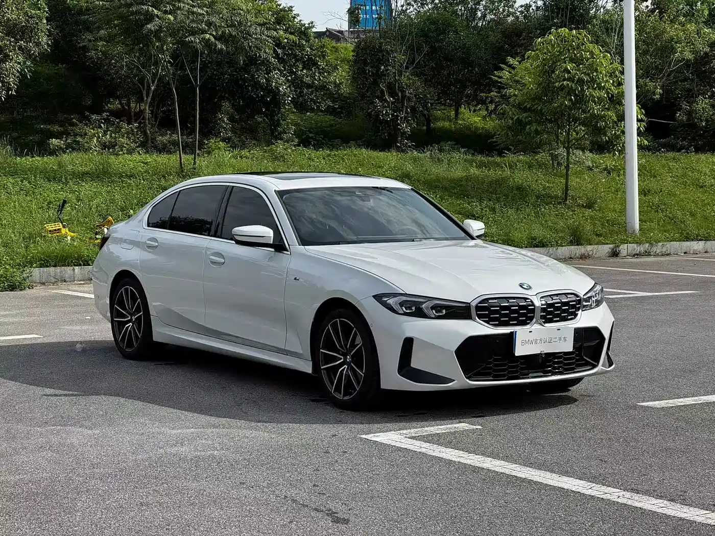 BMW 3 Series 2025 325Li M Sport Package фото 15