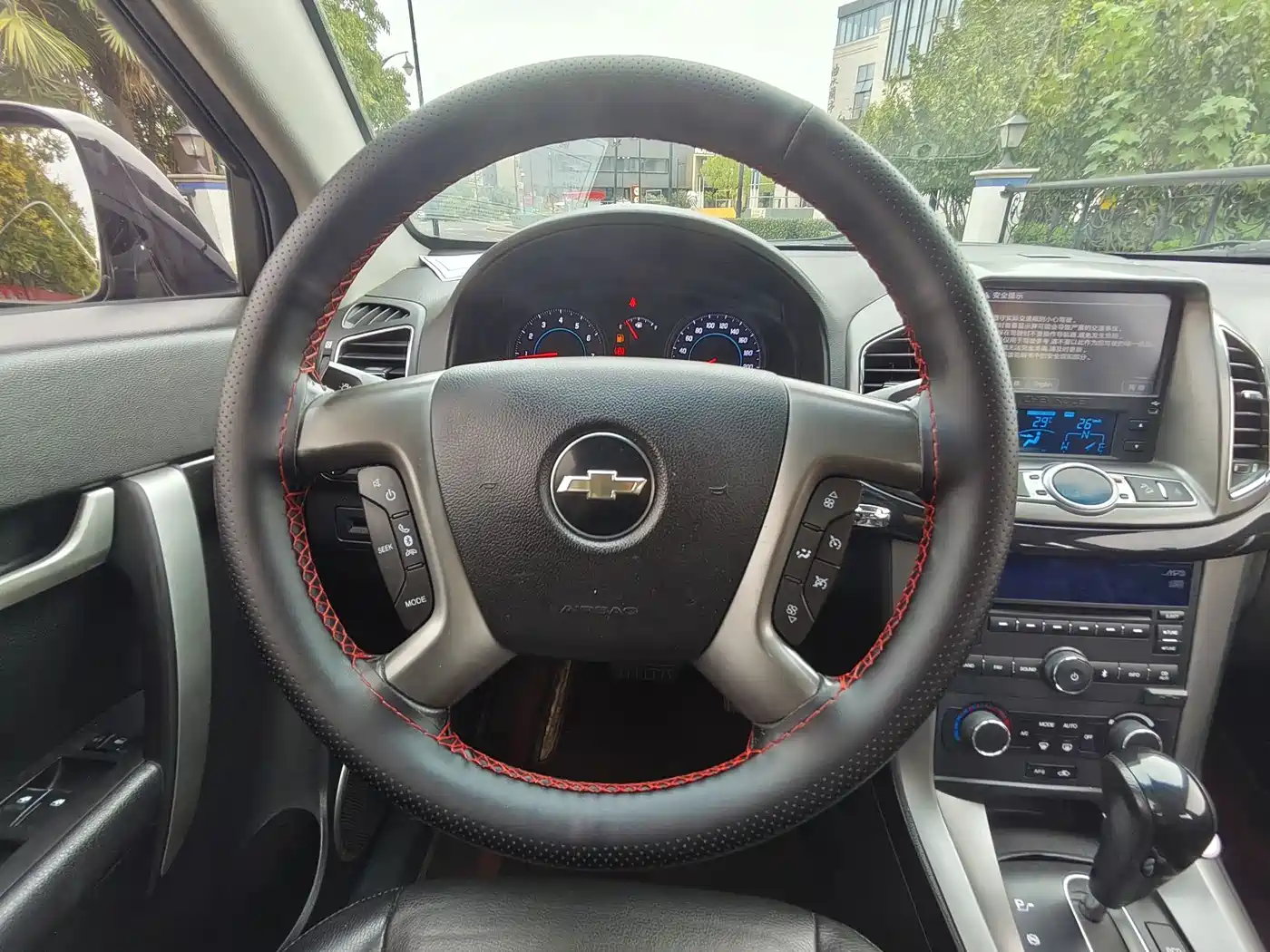 Chevrolet Captiva 2013 2.4L 2WD Urban Edition 7-seater фото 15