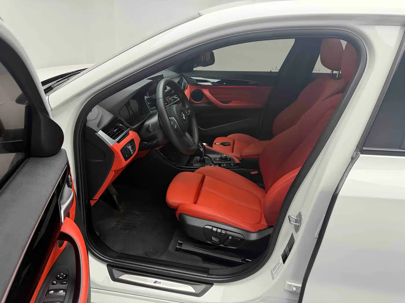 BMW X2 2020 sDrive25i Leading M Sport Package фото 10