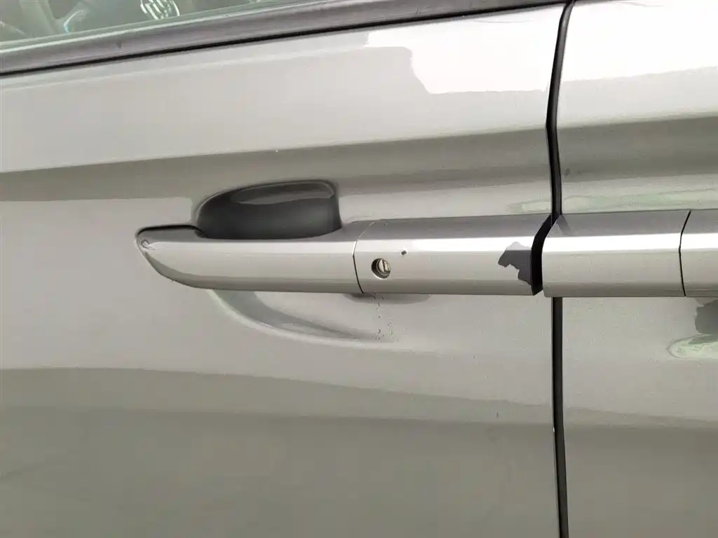 Buick GL8 2018 ES 28T Comfort Type China VI фото 18