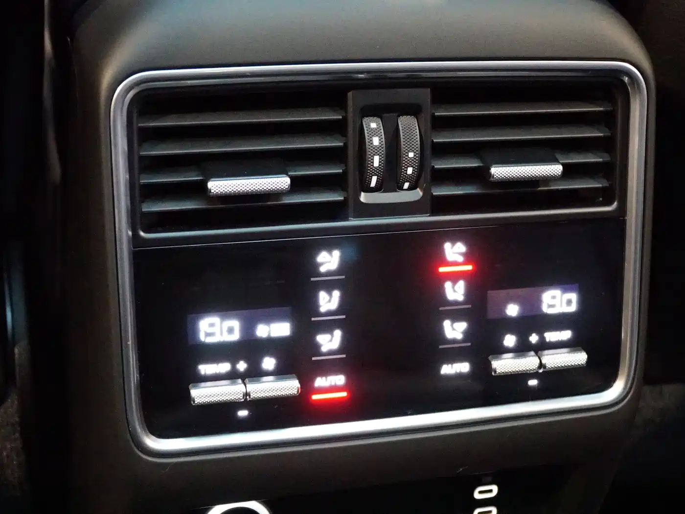 Porsche Cayenne 2019 Cayenne 3.0T фото 15